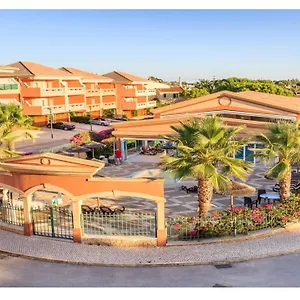 lakeside-country-club-apartamentos-turisticos.hotelaalgarve.com/