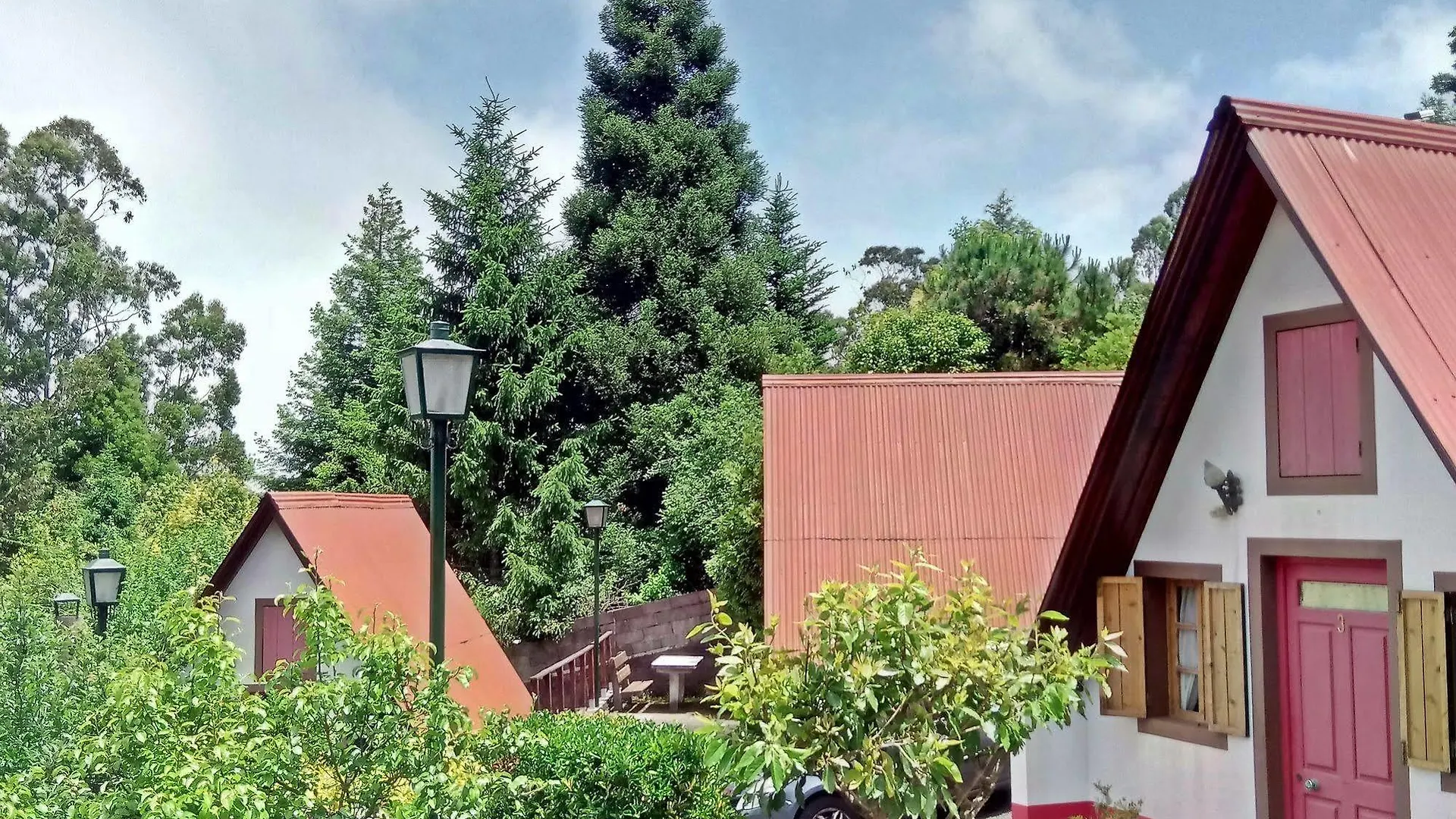 Hotel Santana Houses - Mountain Shelter Bungallows Portugal